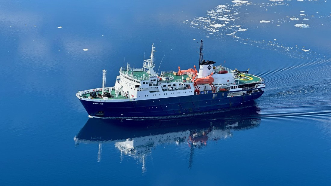 OTL22-25, Day 5, IMG_6741.jpeg © Allan White - Oceanwide Expeditions.jpeg