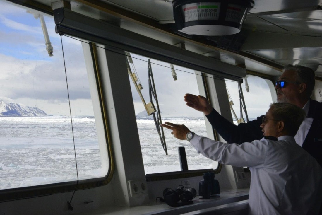 OTL23-25, Day 5, Picture16.jpg © Unknown photographer - Oceanwide Expeditions.jpg