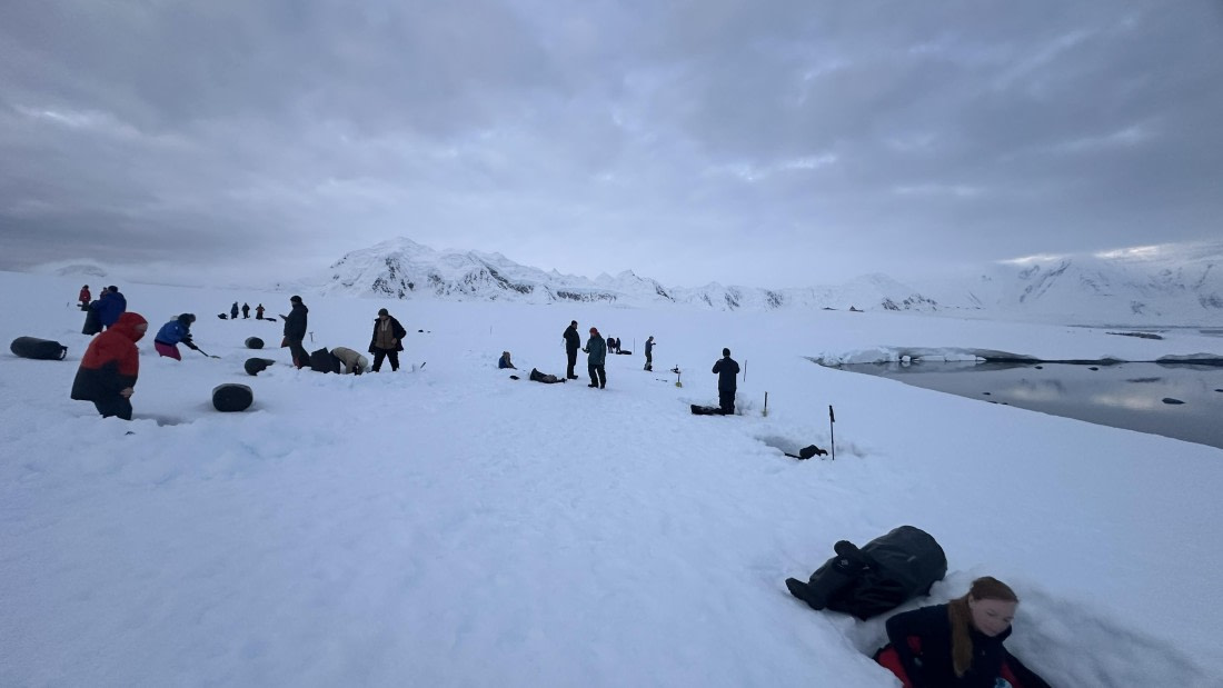 HDS23-25, Day 4, IMG_8538 © Unknown photographer - Oceanwide Expeditions.JPG