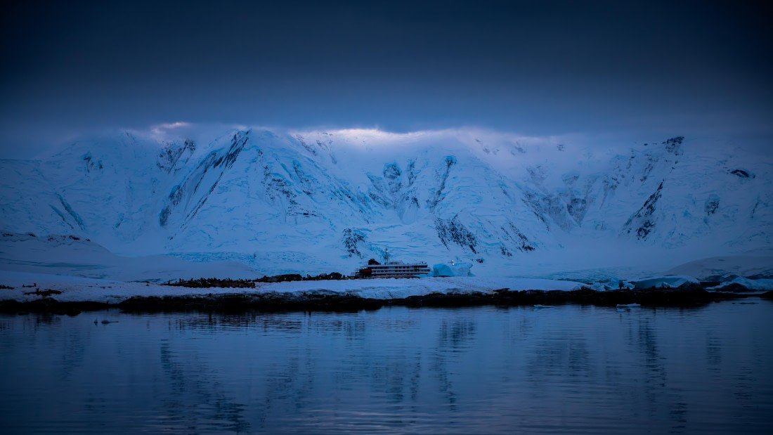 HDS23-25, Day 5, RAS_0246 © Alexander Romanovskiy - Oceanwide Expeditions.jpg