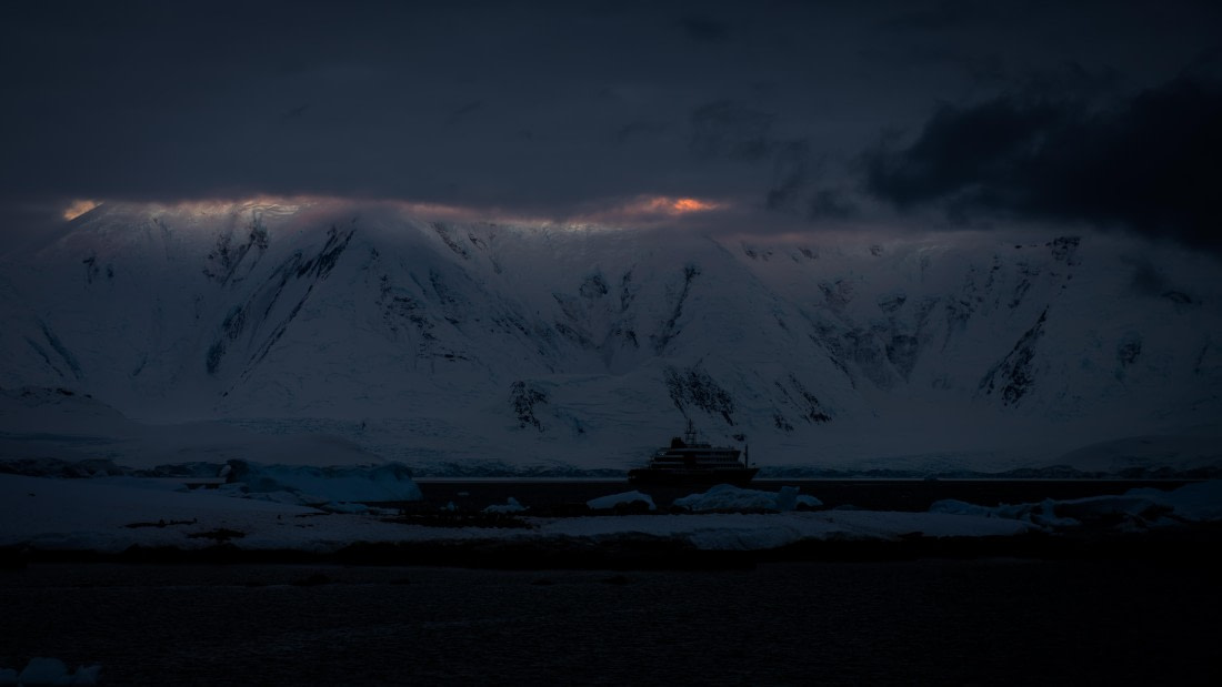 HDS23-25, Day 5, RAS_0248 © Alexander Romanovskiy - Oceanwide Expeditions.jpg