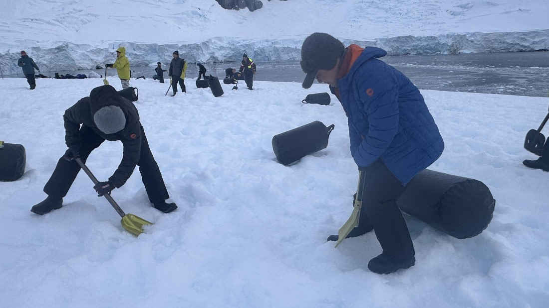 HDS23-25, Day 6, IMG_8616 © Unknown photographer - Oceanwide Expeditions.JPG