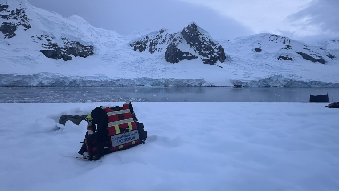 HDS23-25, Day 6, IMG_8637 © Unknown photographer - Oceanwide Expeditions.JPG