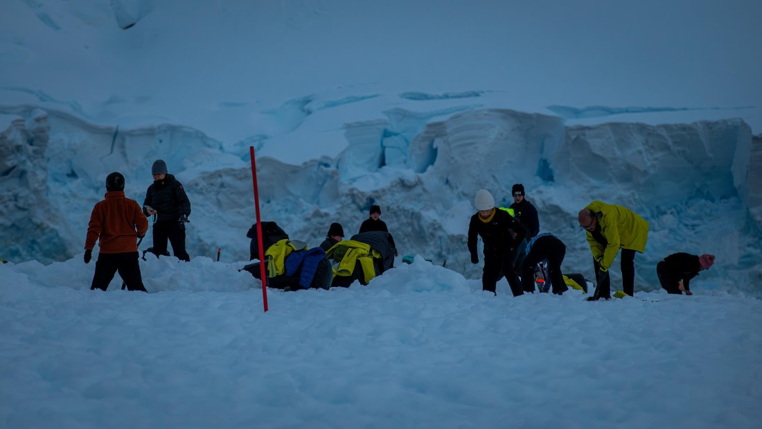 HDS23-25, Day 7, RLO_6367 © Alexander Romanovskiy - Oceanwide Expeditions.jpg