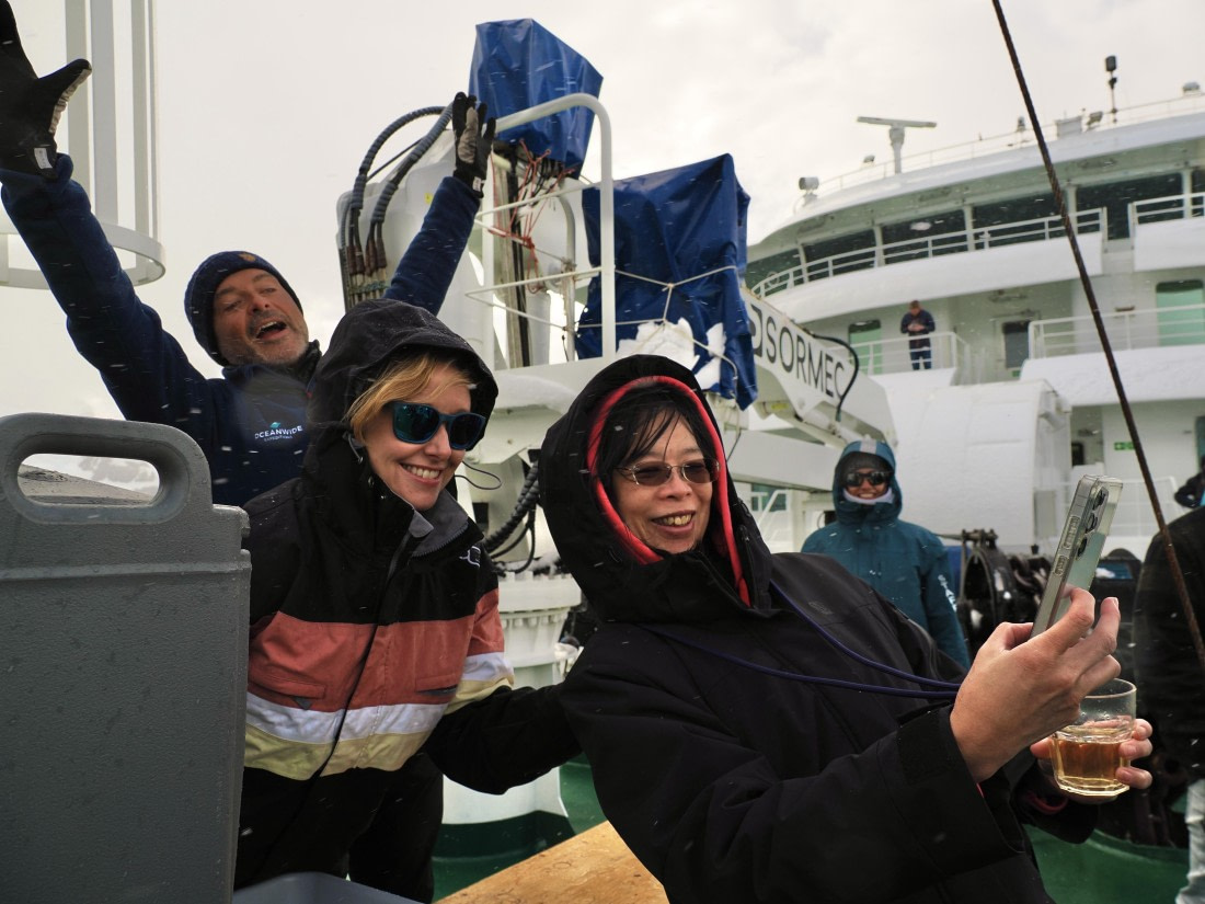 HDS23-25, Day 8, APMG6436 © Andy Perkins - Oceanwide Expeditions.JPG