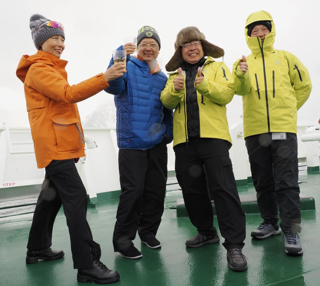 HDS23-25, Day 8, APMG6486 © Andy Perkins - Oceanwide Expeditions.JPG