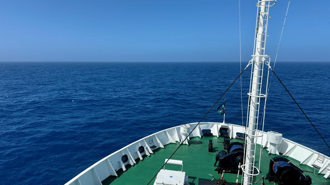 OTL24-25, Day 2, IMG_7473.jpeg © Allan White - Oceanwide Expeditions.jpeg