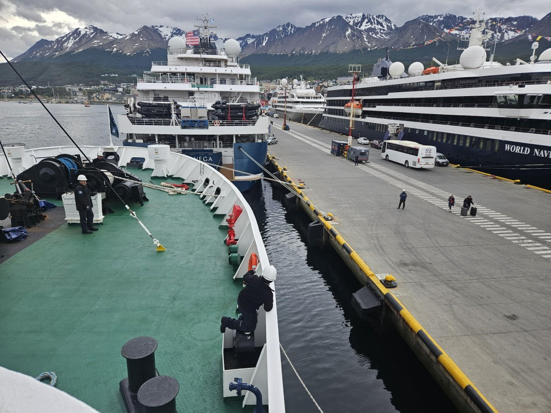 OTL24-25, Day 1, 20251201_160709.jpg © Saskia van der Meij - Oceanwide Expeditions.jpg