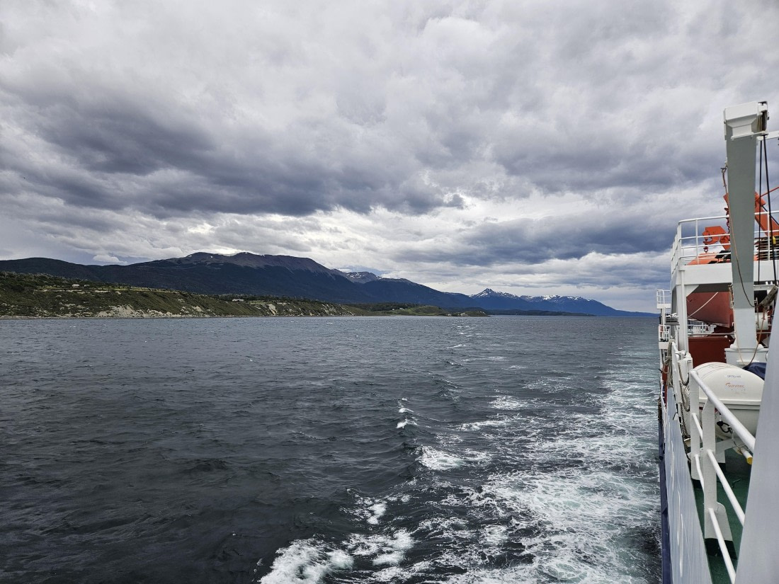 OTL24-25, Day 1, 20251201_184648.jpg © Saskia van der Meij - Oceanwide Expeditions.jpg