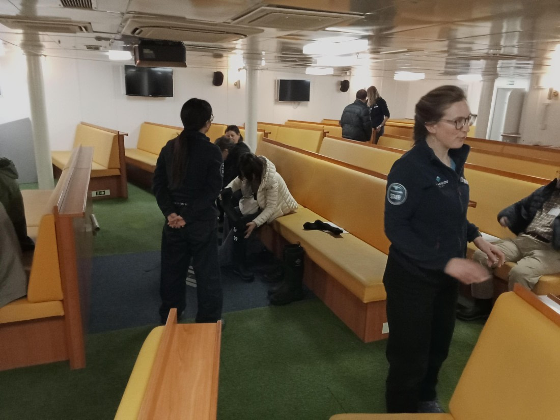 OTL24-25, Day 2, IMG20251202134343.jpg © Sam Bamford - Oceanwide Expeditions.jpg