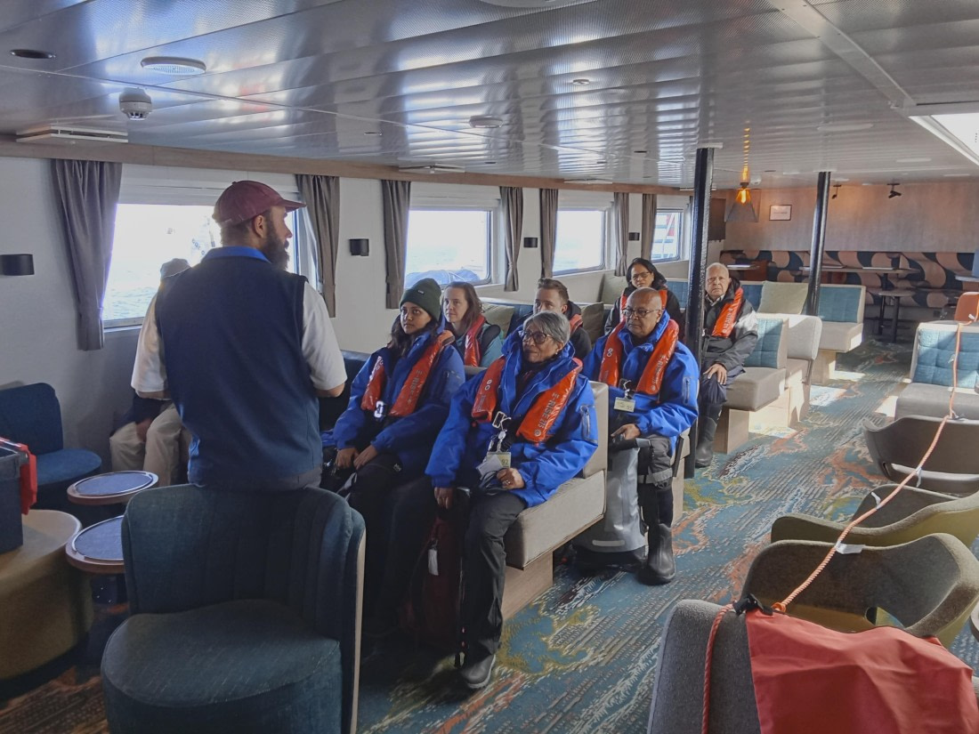 OTL24-25, Day 2, IMG20251202164917.jpg © Sam Bamford - Oceanwide Expeditions.jpg