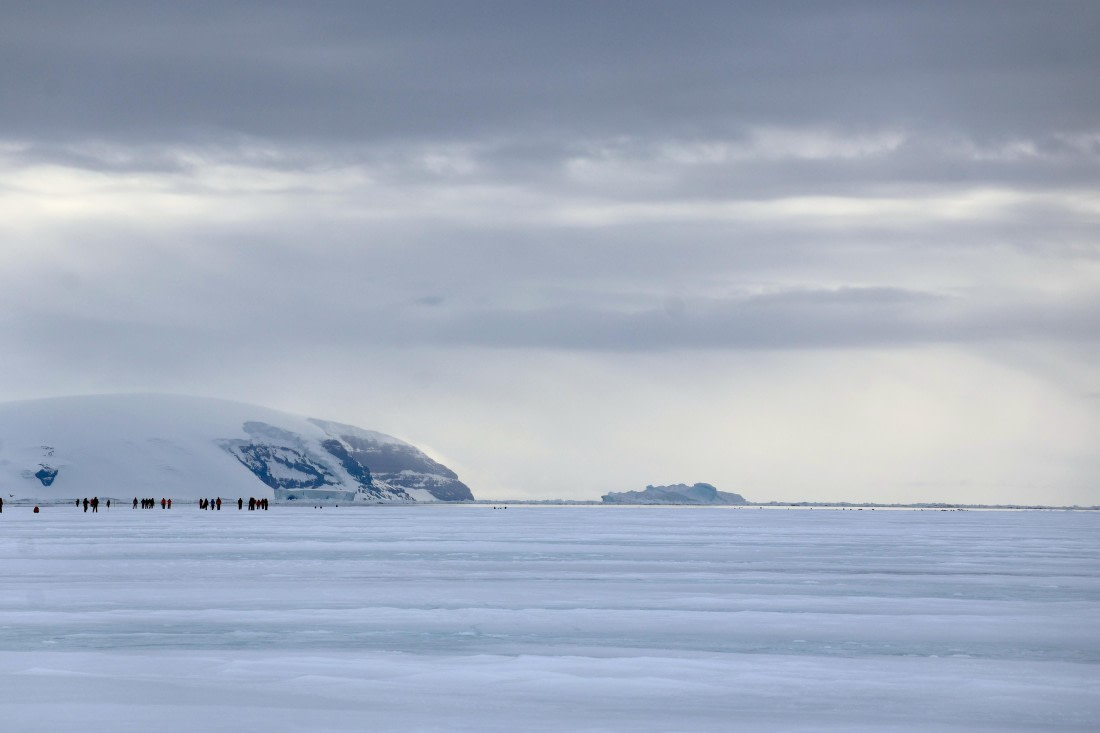 OTL24-25, Day 4, IMG_7783.JPG © Beth Hitchcock - Oceanwide Expeditions.JPG