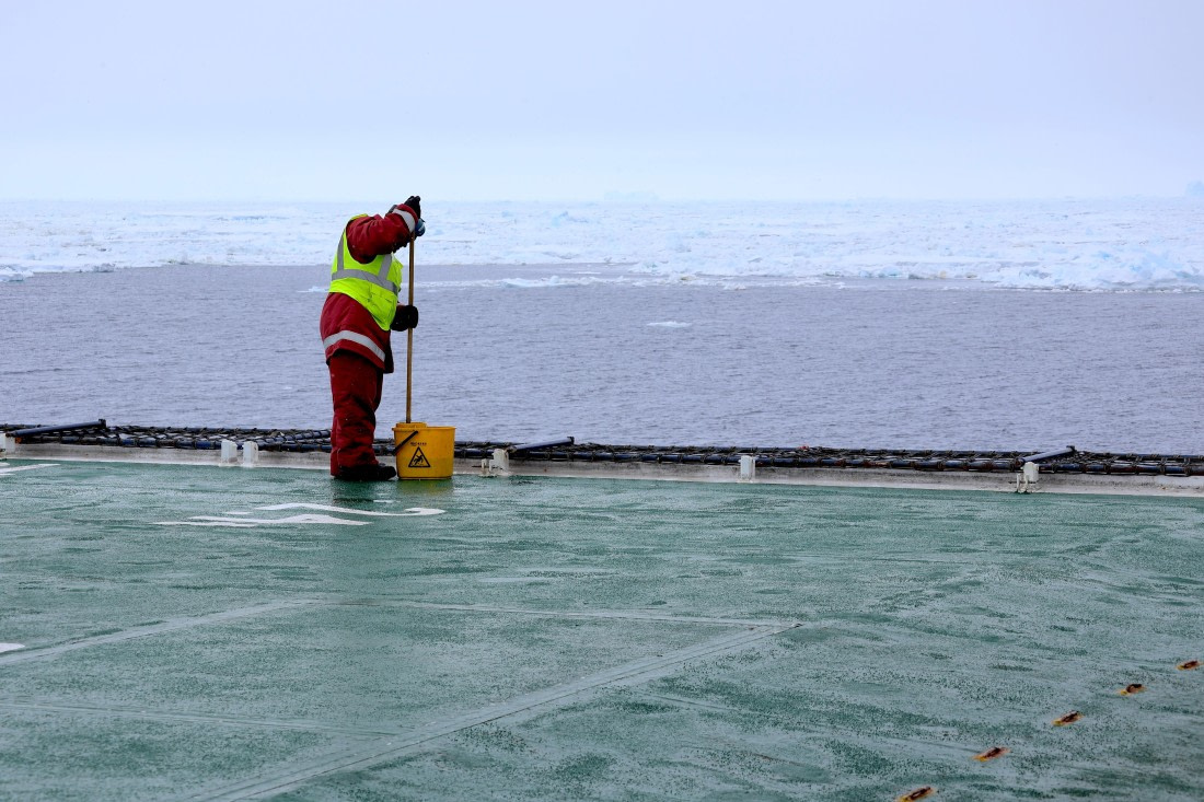 OTL24-25, Day 5, IMG_7875.JPG © Beth Hitchcock - Oceanwide Expeditions.JPG