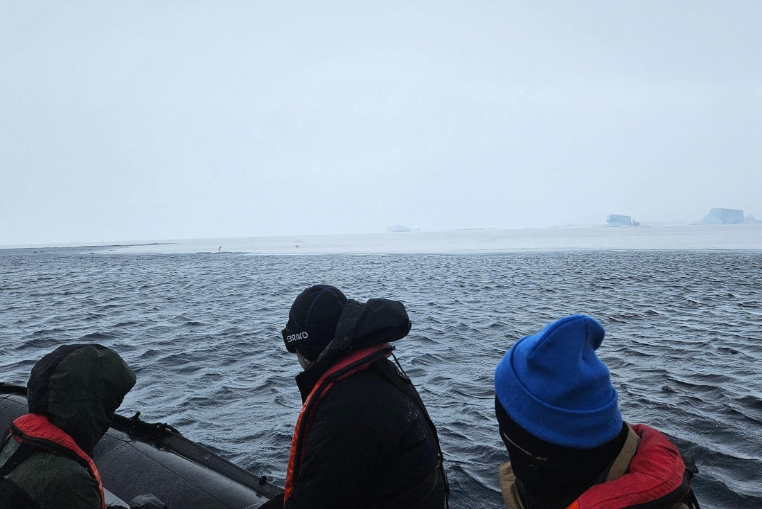 OTL24-25, Day 6, 20251206_173517.jpg © Saskia van der Meij - Oceanwide Expeditions.jpg