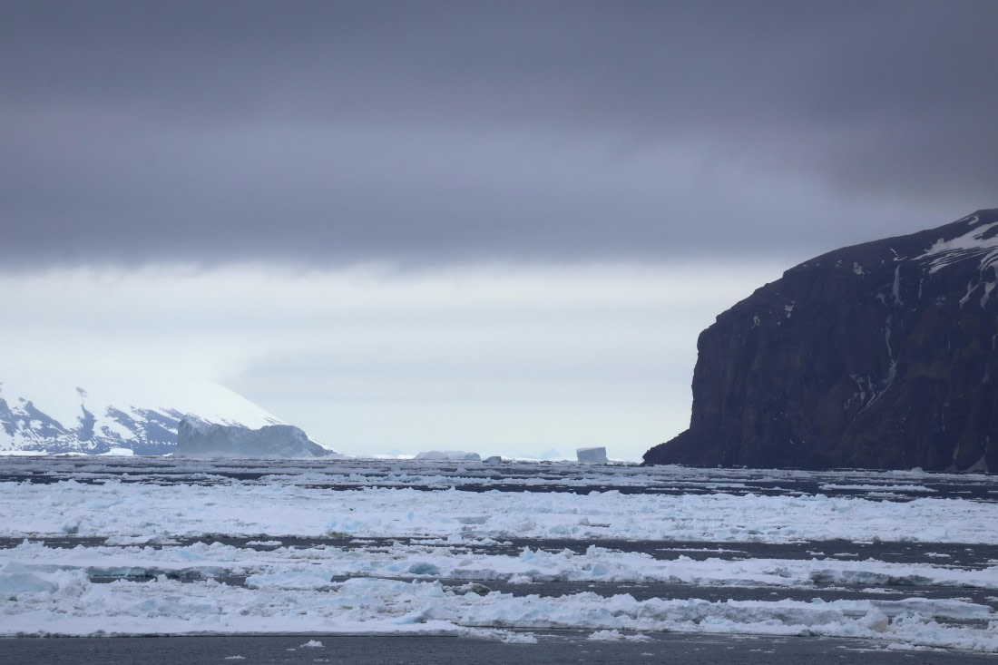 OTL24-25, Day 6, IMG_8017.JPG © Beth Hitchcock - Oceanwide Expeditions.JPG