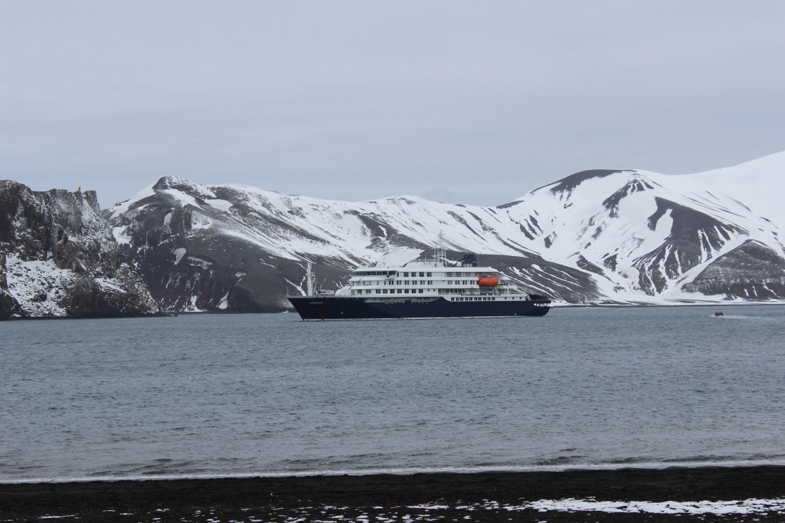 Hondius, Whalers Bay