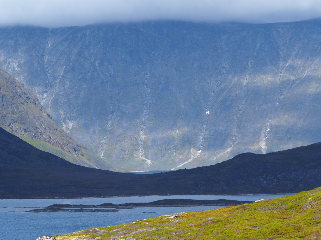 Landscape in Uunartoq