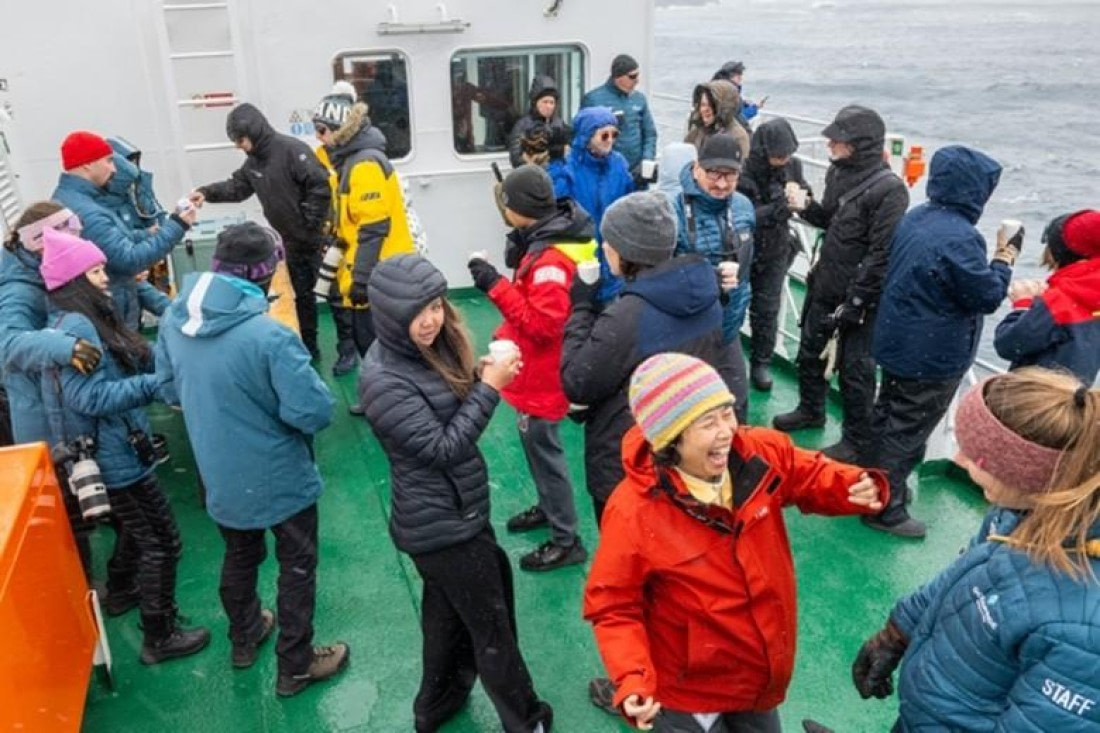 OTL25-26, Day 13, Picture38.jpg © Unknown Photographer - Oceanwide Expeditions.jpg