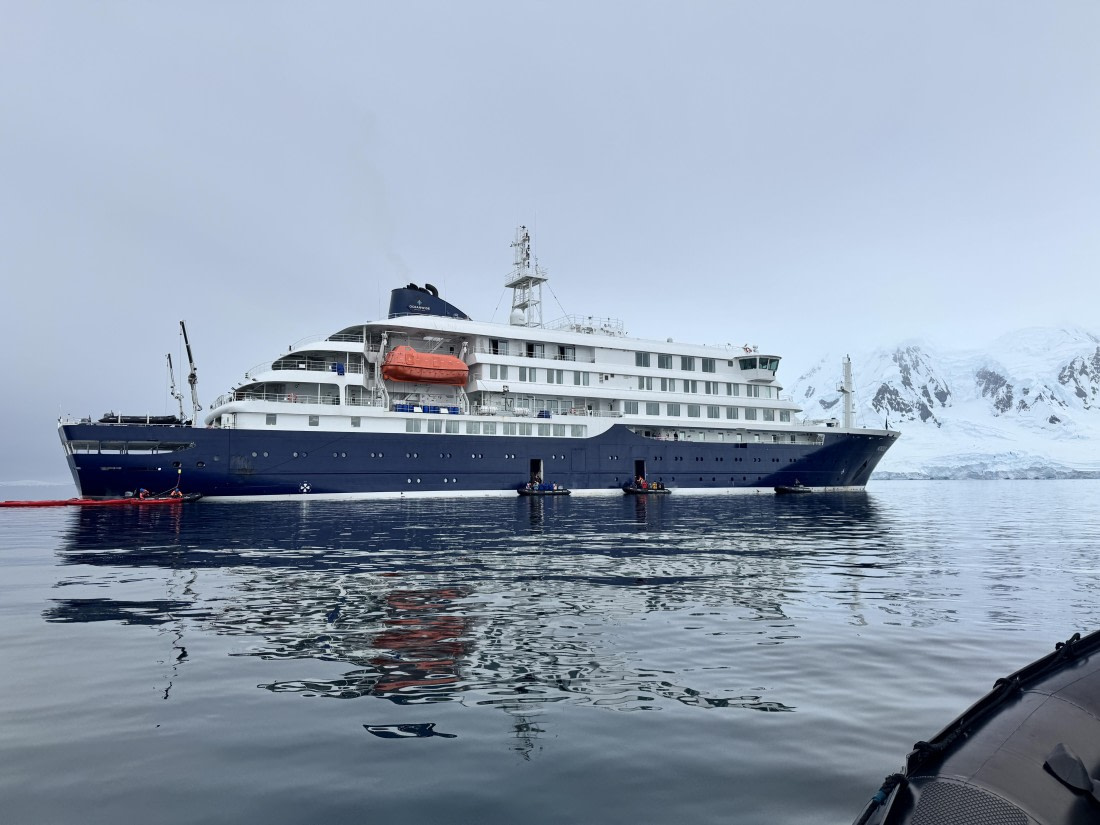 HDS26-26, Day 4, IMG_9886 © Unknown photographer - Oceanwide Expeditions.JPG
