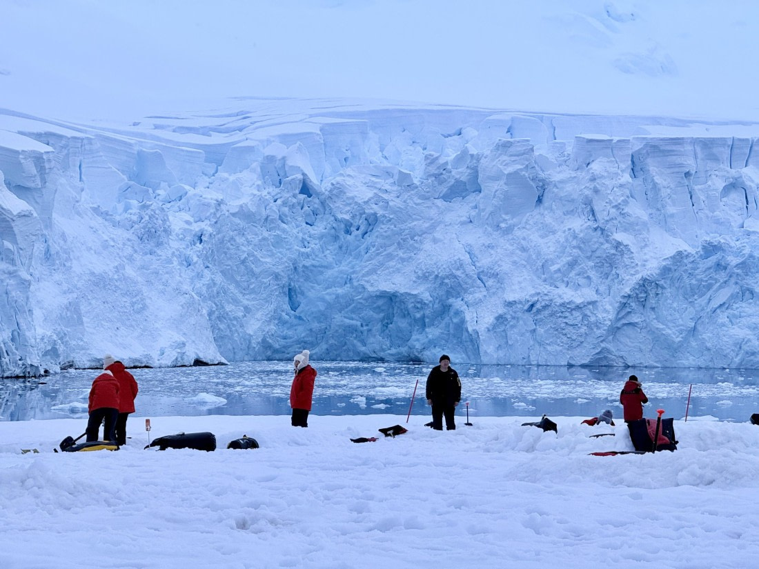 HDS26-26, Day 5, IMG_1772_Camping_(2) © Unknown photographer - Oceanwide Expeditions.jpg