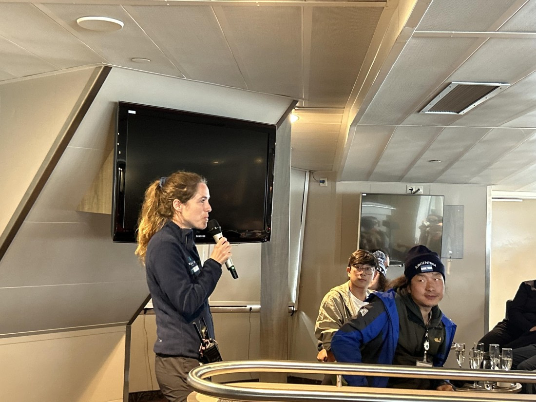 PLA26-26, Day 1, IMG_0476.jpeg © Unknown Photographer - Oceanwide Expeditions.jpeg