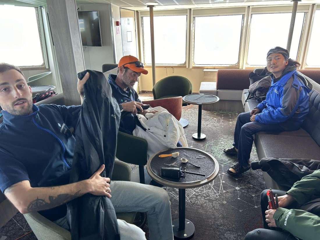 PLA26-26, Day 2, IMG_0506 2.jpeg © Unknown Photographer - Oceanwide Expeditions.jpeg