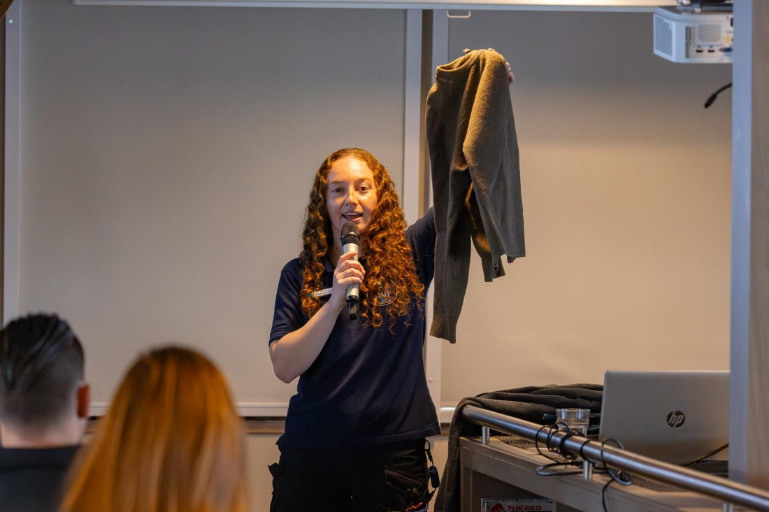 PLA26-26, Day 3, 4Q9A6070.jpg © Unknown Photographer - Oceanwide Expeditions.jpg