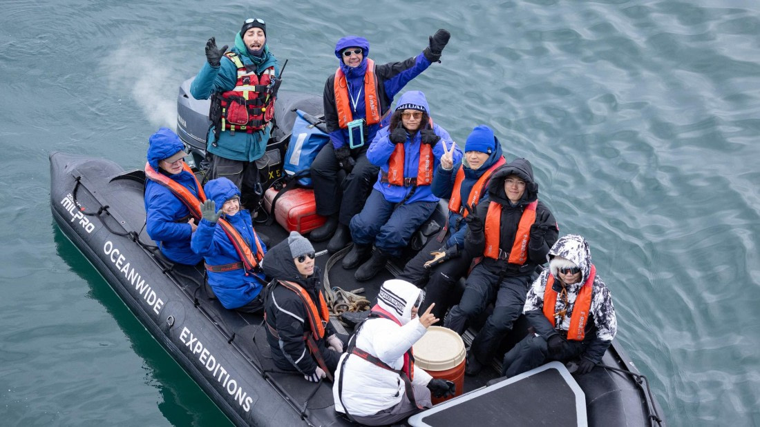 PLA26-26, Day 8, 4Q9A0398.jpg © Unknown Photographer - Oceanwide Expeditions.jpg