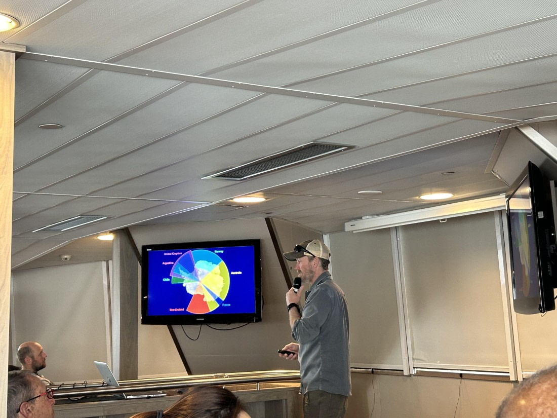 PLA26-26, Day 9, IMG_0842 2.jpeg © Unknown Photographer - Oceanwide Expeditions.jpeg