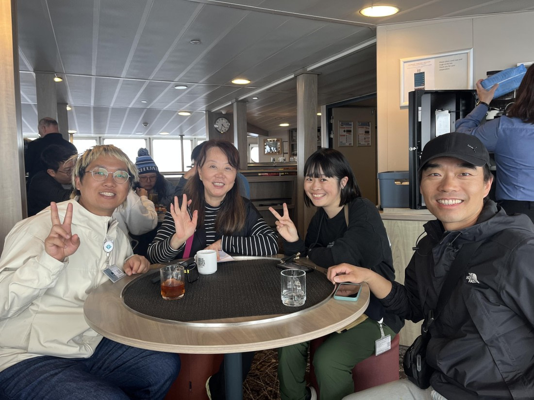 PLA26-26, Day 9, IMG_7996 2.jpeg © Unknown Photographer - Oceanwide Expeditions.jpeg