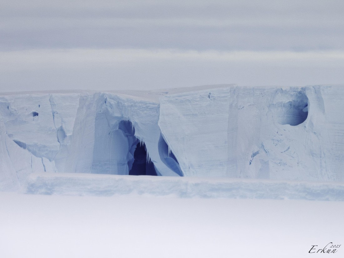 Day 13: Helicopter Landing on Tabular Iceberg in Queen Maud Land