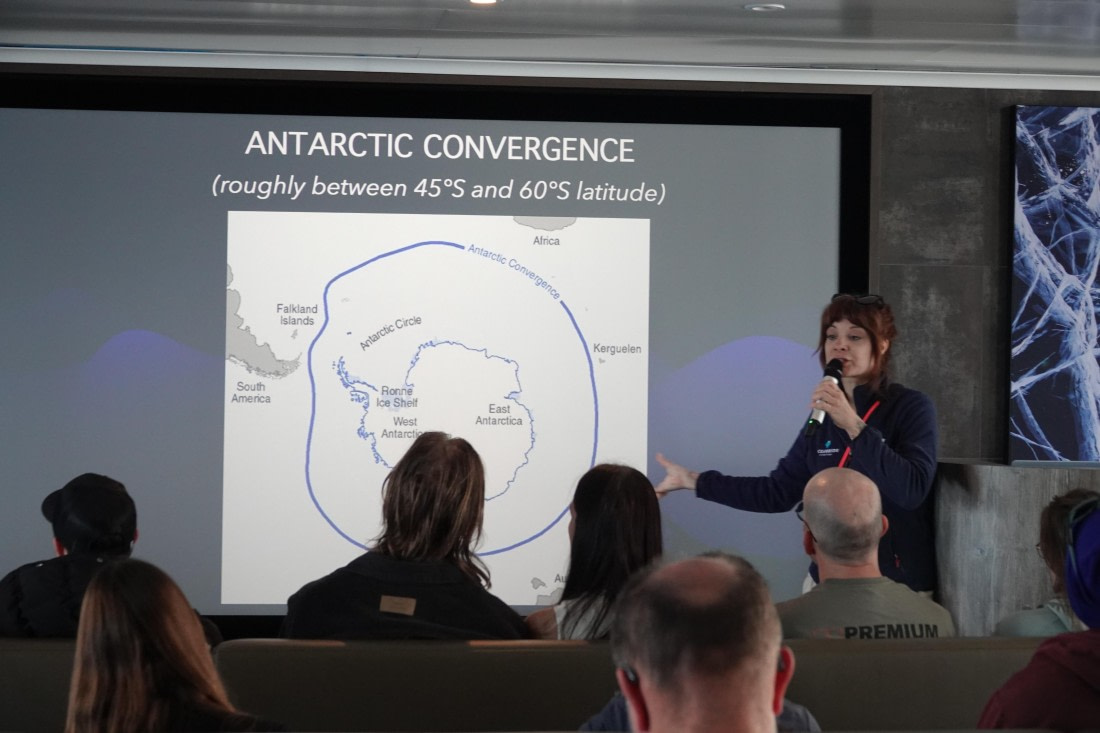 HDS27-26, Day 2, DSC04304 © Unknown photographer - Oceanwide Expeditions.JPG