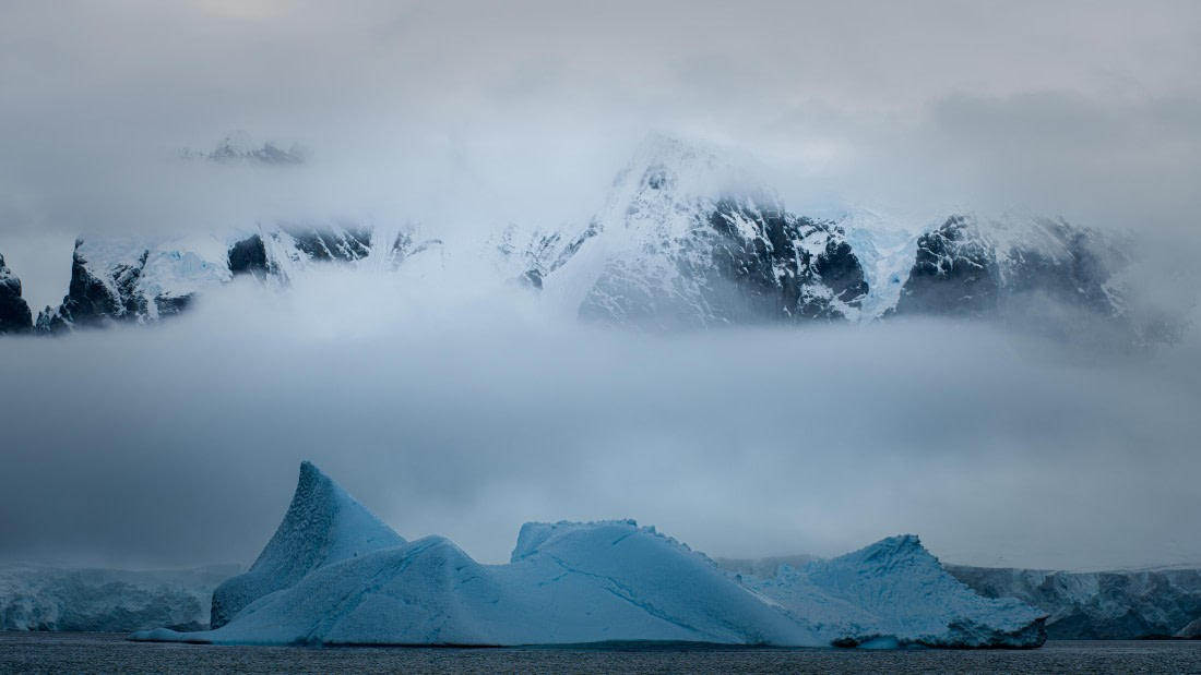 HDS27-26, Day 4, Sasha_-_HDS27-26_-_016 © Alexander Romanovskiy - Oceanwide Expeditions.jpg