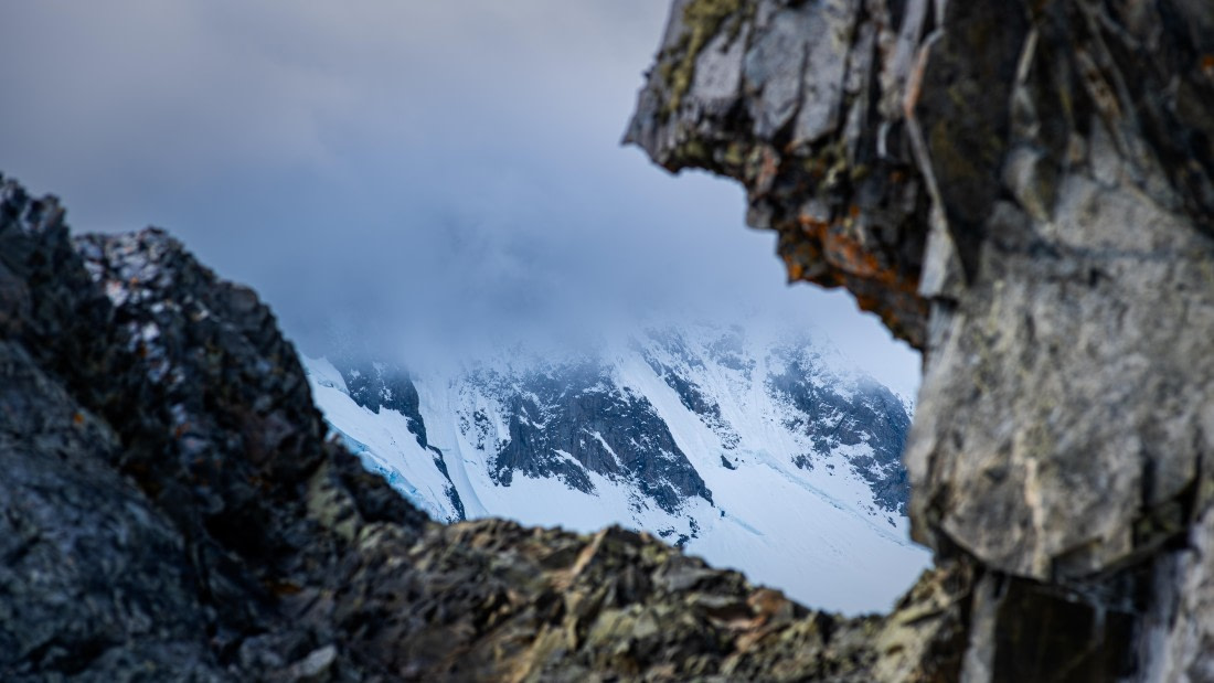 HDS27-26, Day 4, Sasha_-_HDS27-26_-_023 © Alexander Romanovskiy - Oceanwide Expeditions.jpg