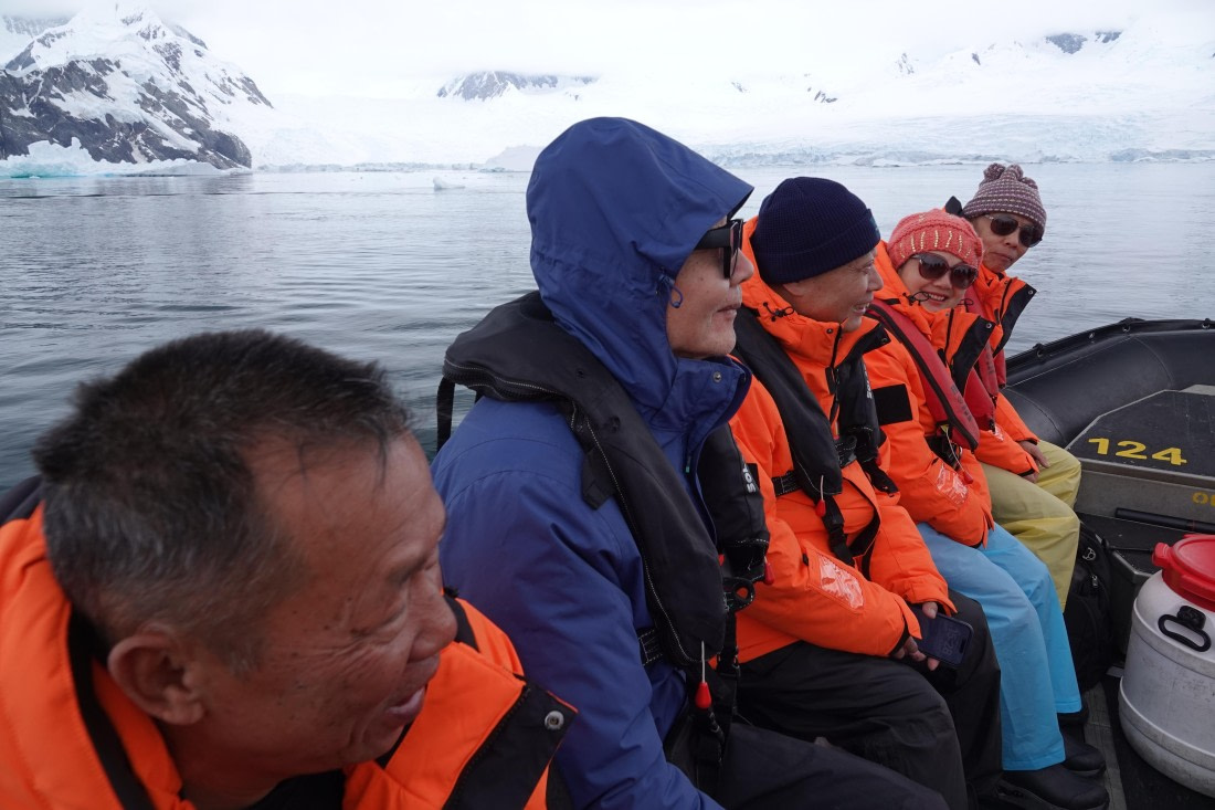 HDS27-26, Day 5, DSC04437 © Unknown photographer - Oceanwide Expeditions.JPG