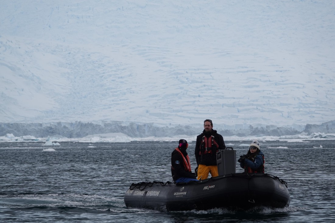 HDS27-26, Day 5, DSC04455 © Unknown photographer - Oceanwide Expeditions.JPG