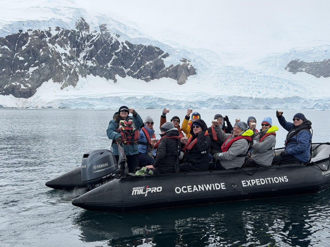 HDS27-26, Day 5, IMG_3263 © Unknown photographer - Oceanwide Expeditions.JPG