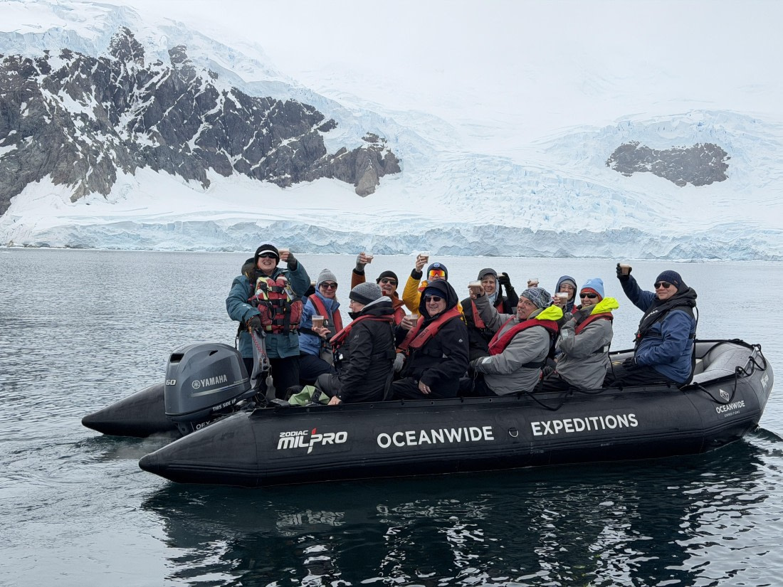 HDS27-26, Day 5, IMG_3264 © Unknown photographer - Oceanwide Expeditions.JPG