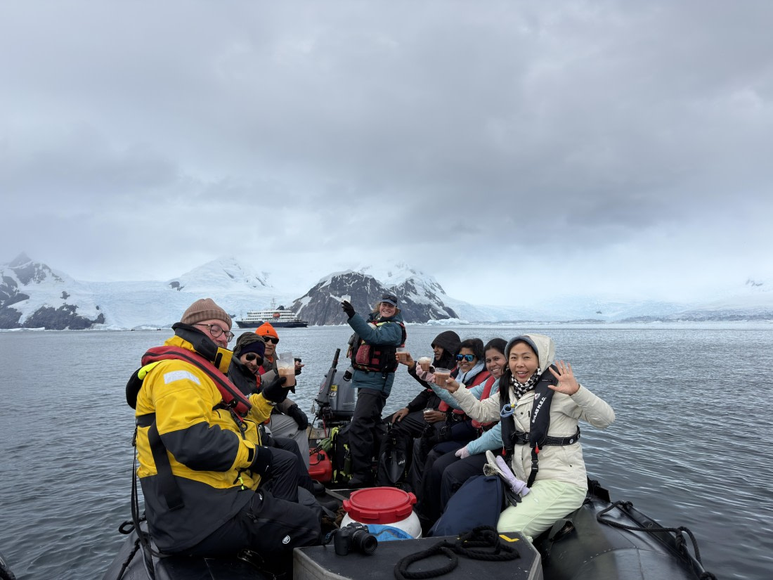 HDS27-26, Day 5, IMG_3281 © Unknown photographer - Oceanwide Expeditions.JPG