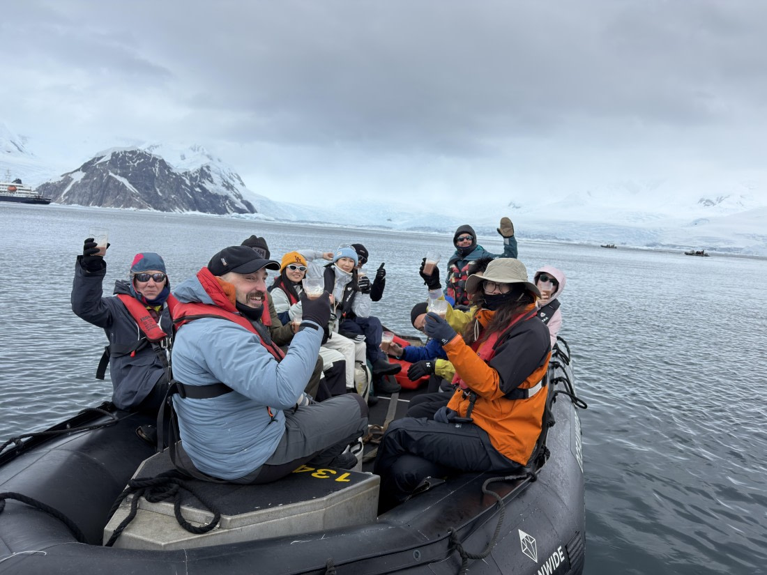 HDS27-26, Day 5, IMG_3285 © Unknown photographer - Oceanwide Expeditions.JPG