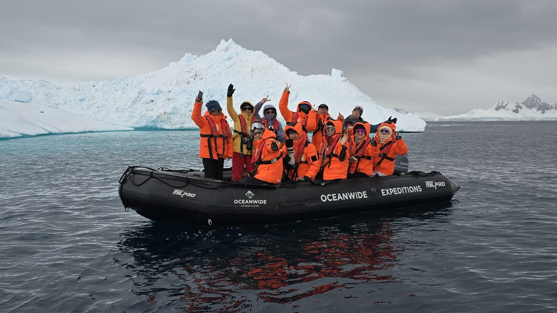 HDS27-26, Day 7, 20260124_104505-Jodi © Jodi Gaylord - Oceanwide Expeditions.jpg