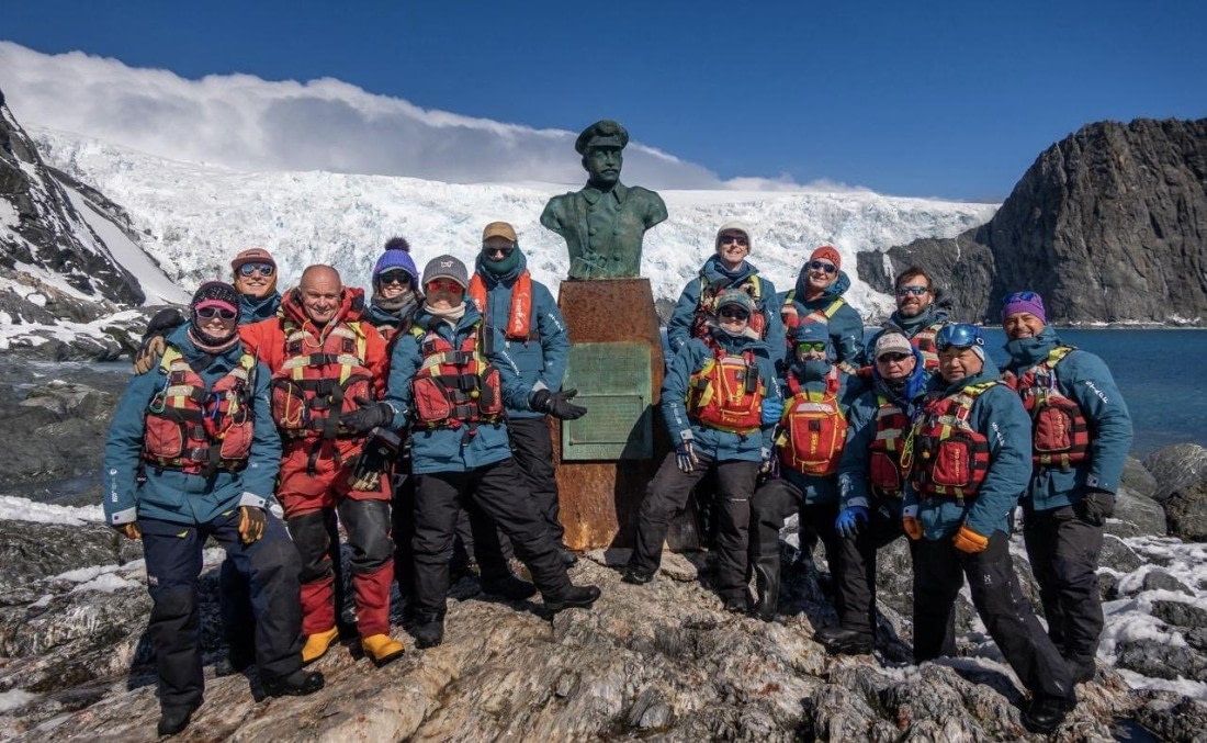 OTL29a26, Day 23, 7eea412f-9fcd  © Unknown photographer - Oceanwide Expeditions.jpg