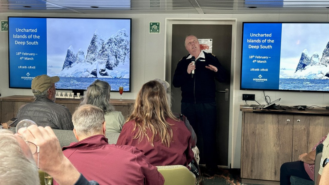 OTL30a26, Day 2, IMG_0140.JPG © Unknown Photographer - Oceanwide Expeditions.JPG