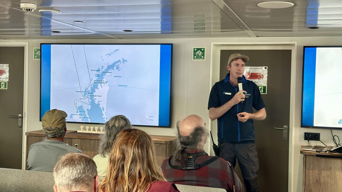 OTL30a26, Day 2, IMG_0142.JPG © Unknown Photographer - Oceanwide Expeditions.JPG