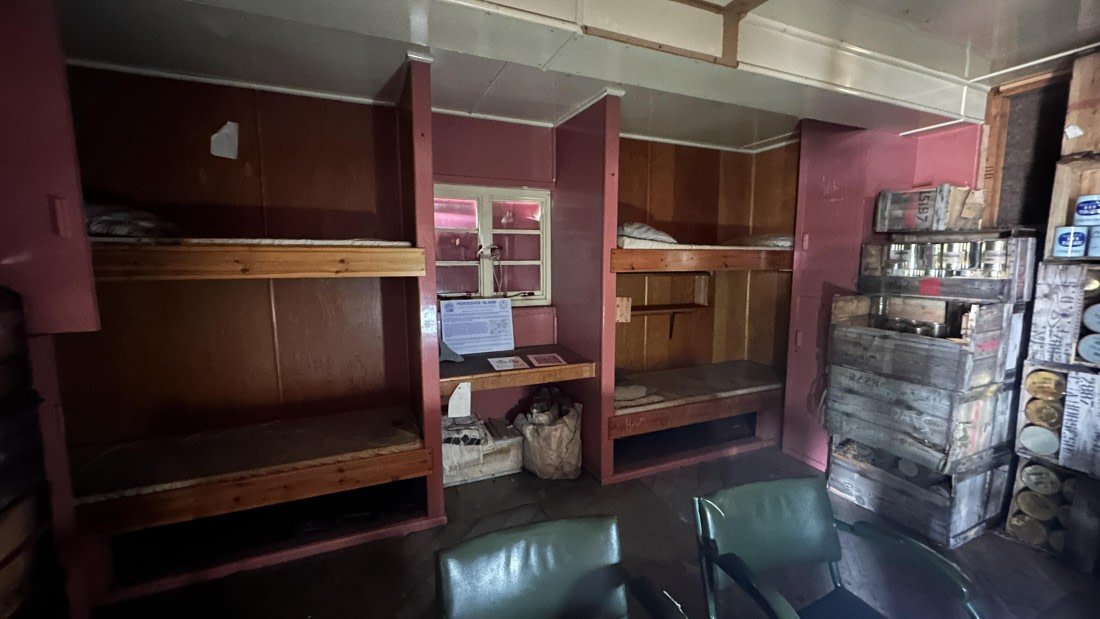 OTL30a26, Day 5, IMG_0207.jpg © Unknown Photographer - Oceanwide Expeditions.jpg