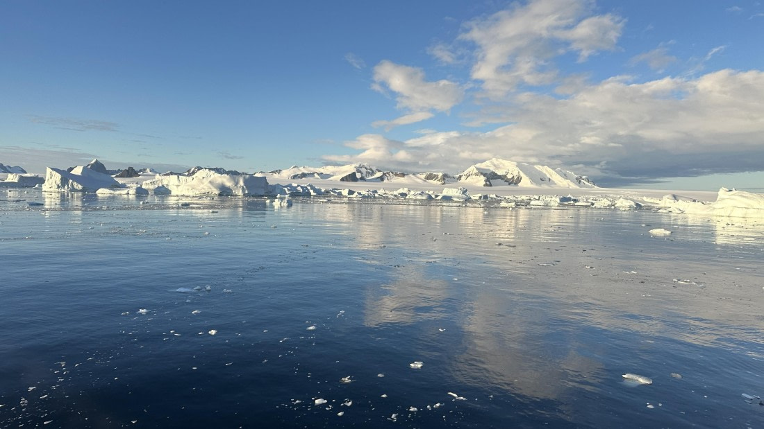 OTL30a26, Day 7, IMG_0237.JPG © Unknown Photographer - Oceanwide Expeditions.JPG