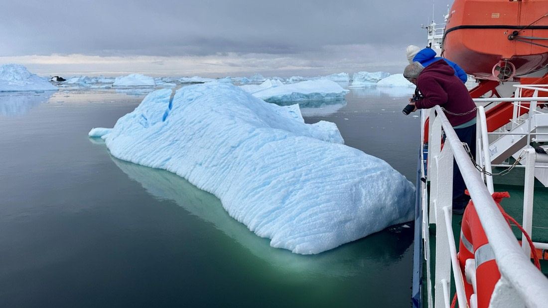 OTL30a26, Day 7, IMG_9255.jpeg © Allan White - Oceanwide Expeditions.jpeg