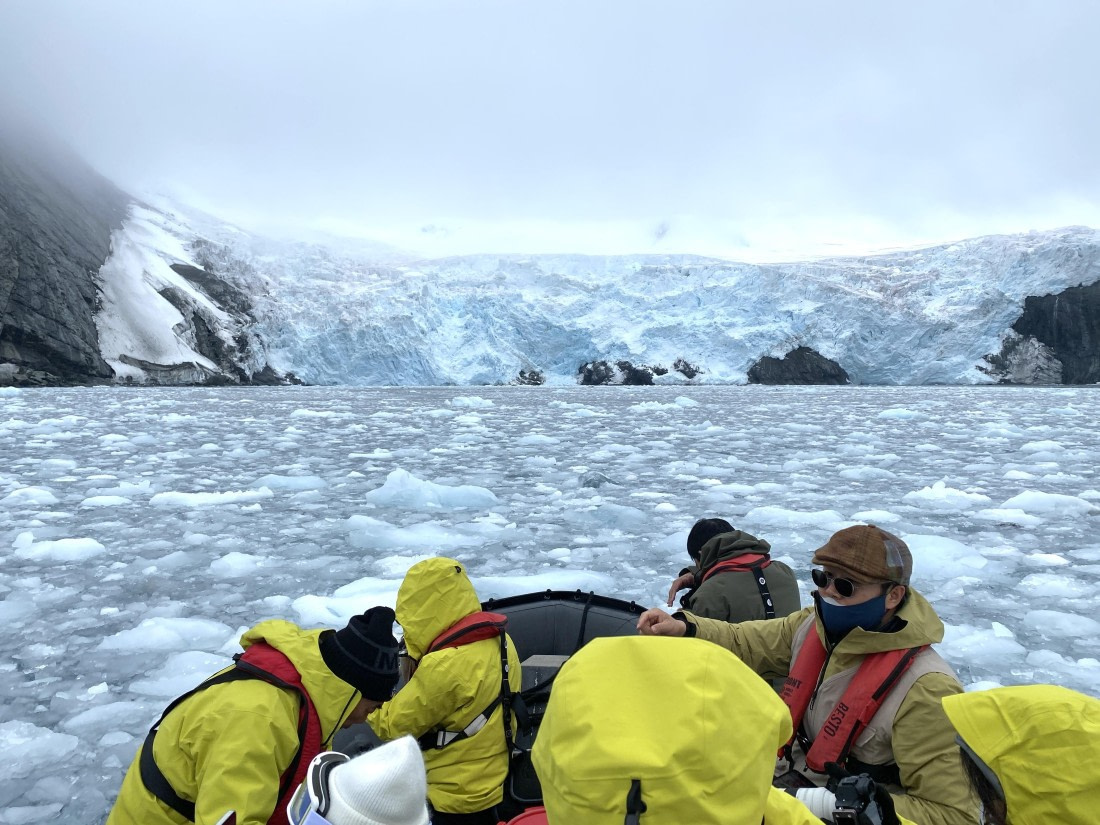 HDS29-26, Day 13, 2025-02-28 Point Wild - Elephant Island5 © Unknown photographer - Oceanwide Expeditions.jpg