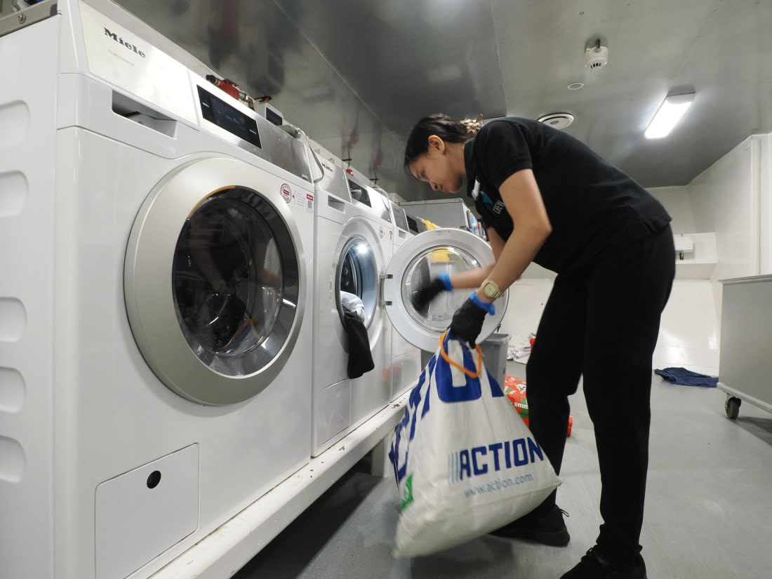 OTL30b26, Day 8, APMG9588.JPG © Andy Perkins - Oceanwide Expeditions.JPG