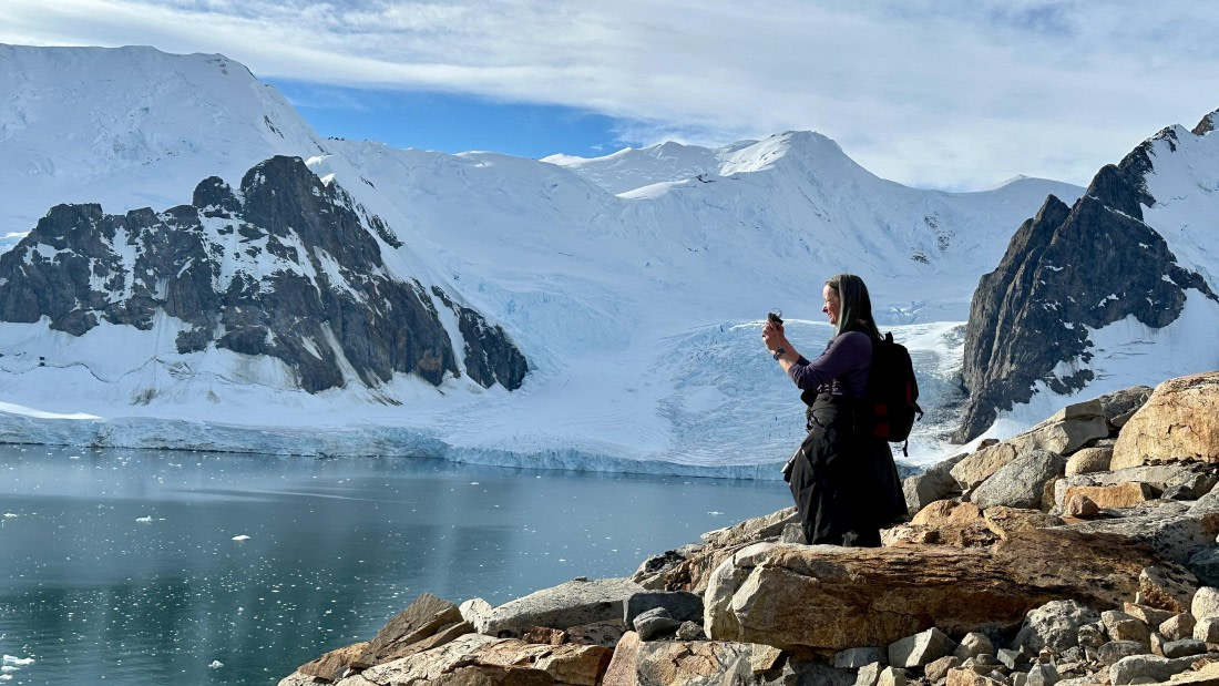 OTL30b26, Day 9, IMG_9699.jpeg © Allan White - Oceanwide Expeditions.jpeg
